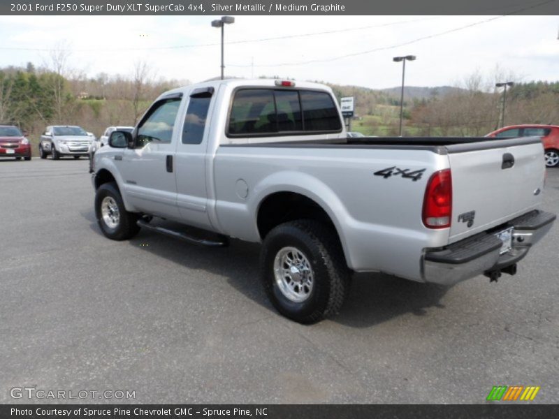 Silver Metallic / Medium Graphite 2001 Ford F250 Super Duty XLT SuperCab 4x4