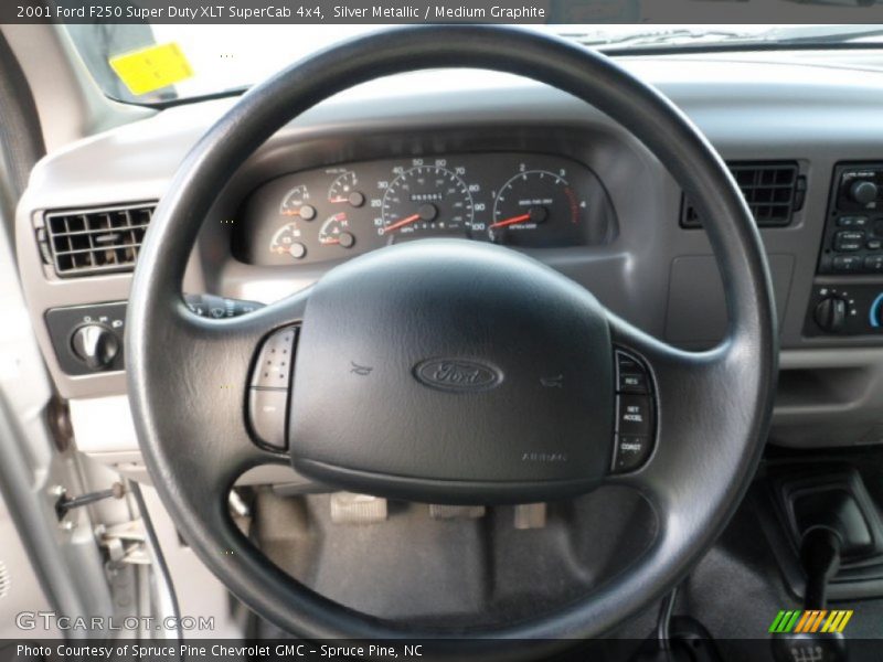 Silver Metallic / Medium Graphite 2001 Ford F250 Super Duty XLT SuperCab 4x4