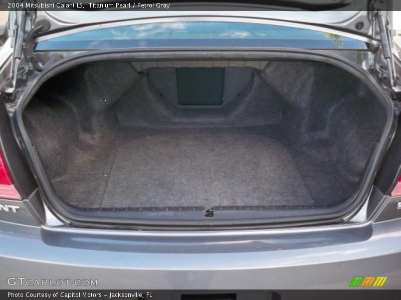 Titanium Pearl / Petrol Gray 2004 Mitsubishi Galant LS