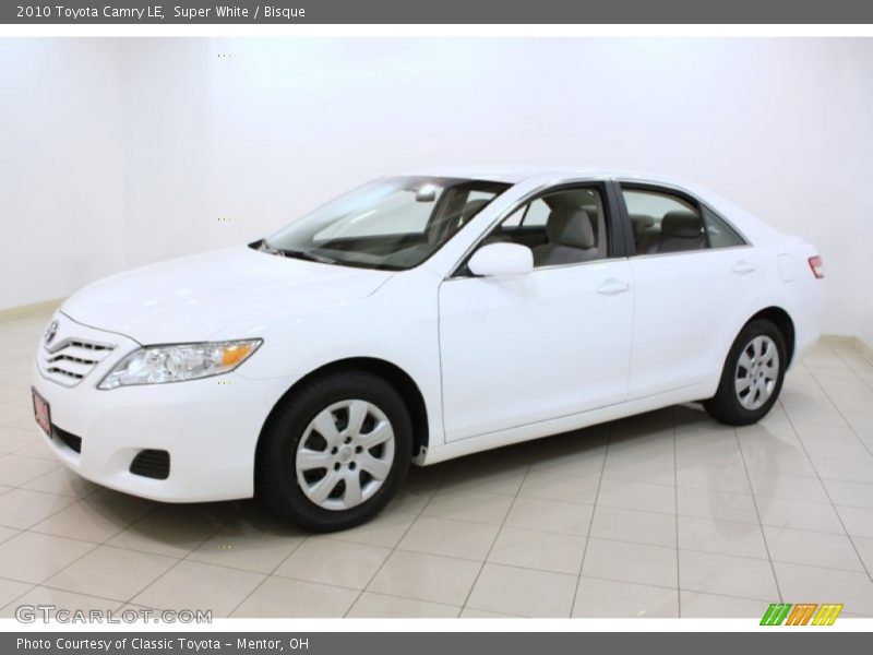 Super White / Bisque 2010 Toyota Camry LE