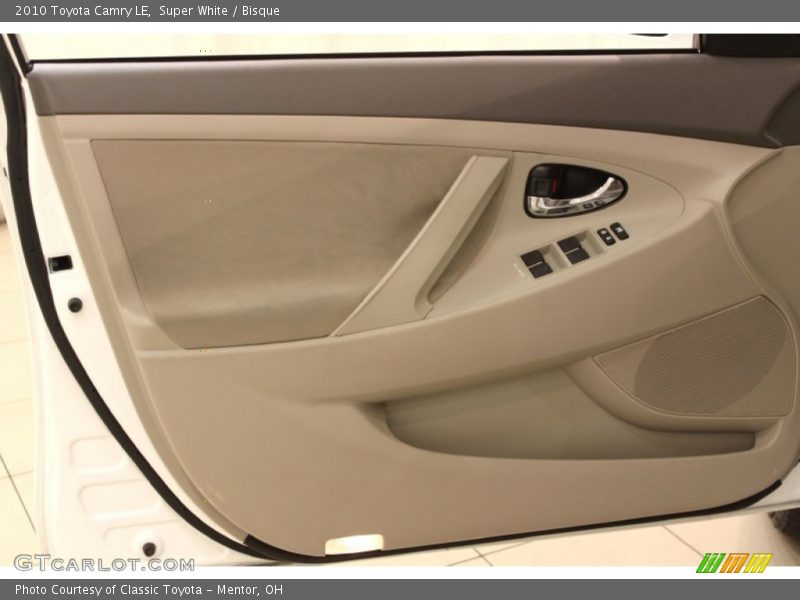 Super White / Bisque 2010 Toyota Camry LE