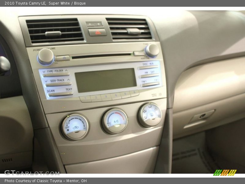 Super White / Bisque 2010 Toyota Camry LE