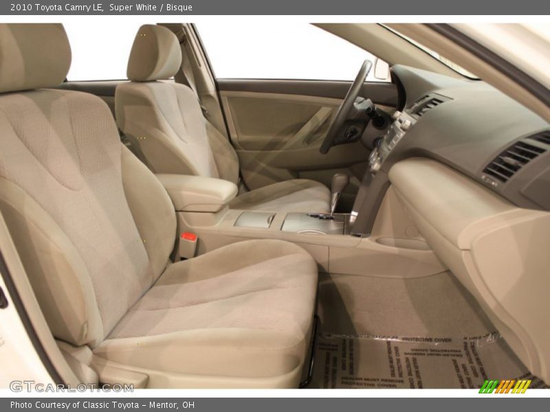Super White / Bisque 2010 Toyota Camry LE