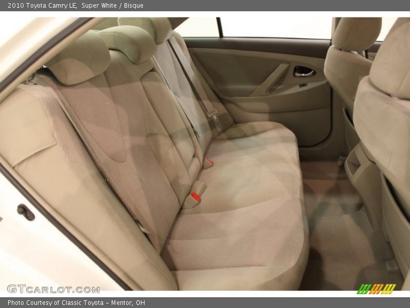 Super White / Bisque 2010 Toyota Camry LE