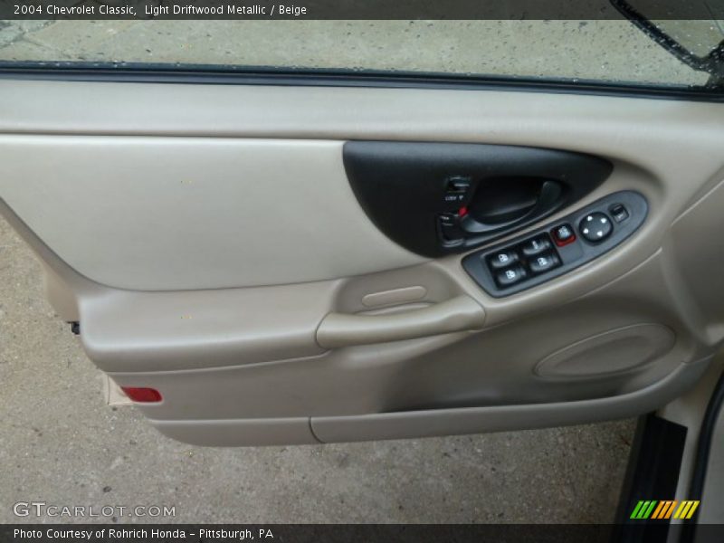 Light Driftwood Metallic / Beige 2004 Chevrolet Classic
