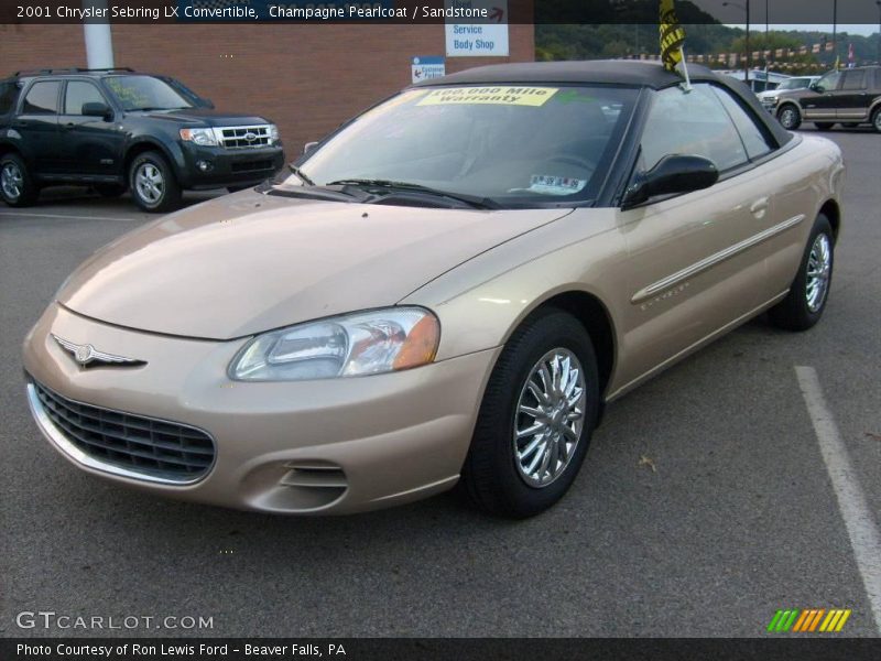 Champagne Pearlcoat / Sandstone 2001 Chrysler Sebring LX Convertible