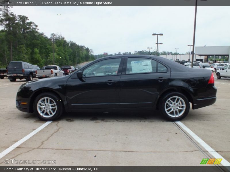 Tuxedo Black Metallic / Medium Light Stone 2012 Ford Fusion S