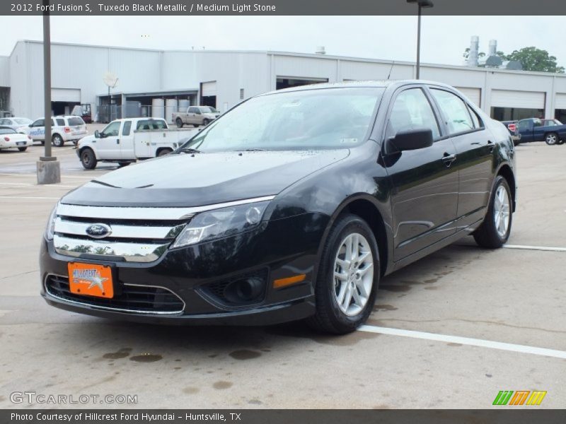 Tuxedo Black Metallic / Medium Light Stone 2012 Ford Fusion S