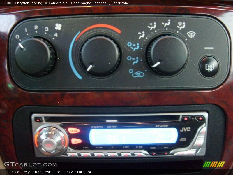 Champagne Pearlcoat / Sandstone 2001 Chrysler Sebring LX Convertible