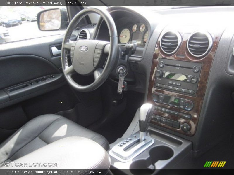 Black / Black 2006 Ford Freestyle Limited AWD