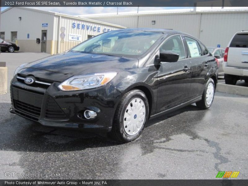 Tuxedo Black Metallic / Charcoal Black 2012 Ford Focus SE SFE Sedan
