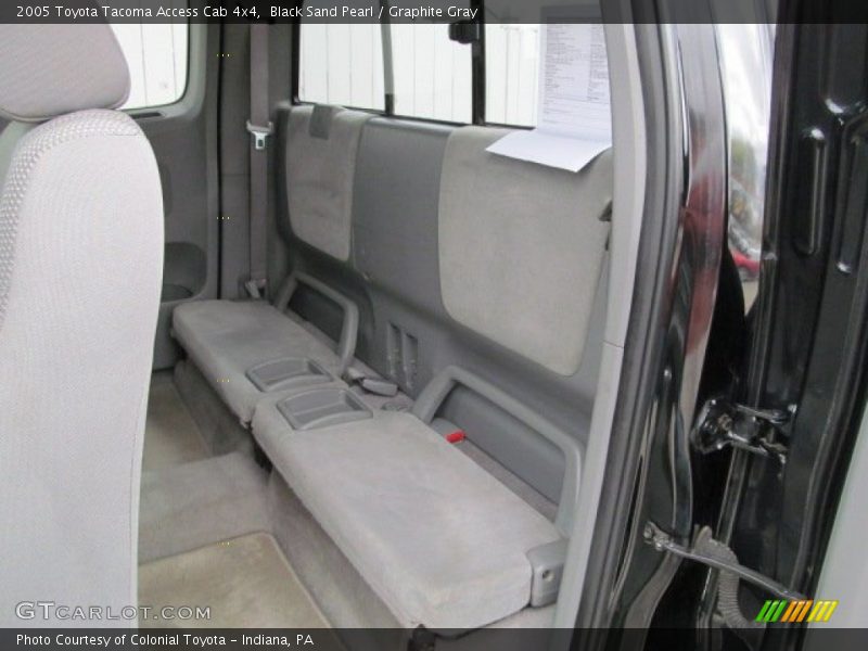 Black Sand Pearl / Graphite Gray 2005 Toyota Tacoma Access Cab 4x4