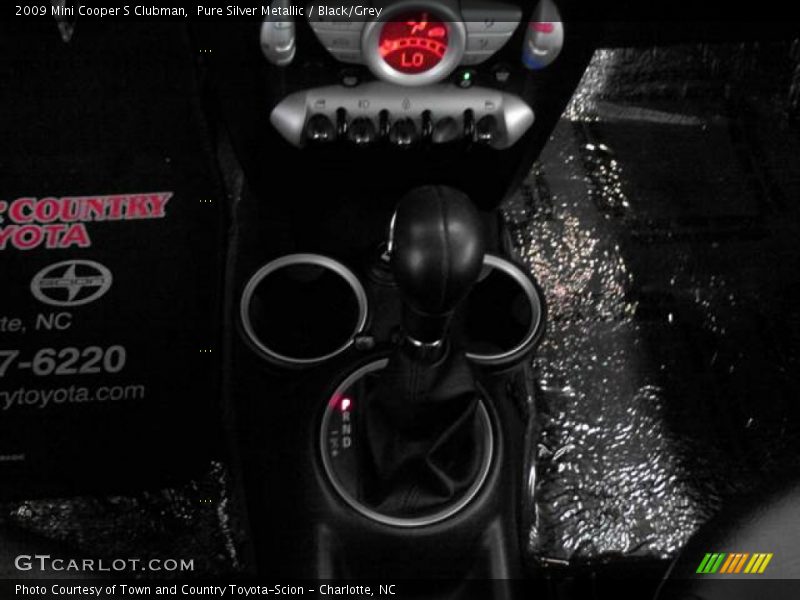 Pure Silver Metallic / Black/Grey 2009 Mini Cooper S Clubman