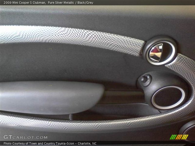 Pure Silver Metallic / Black/Grey 2009 Mini Cooper S Clubman