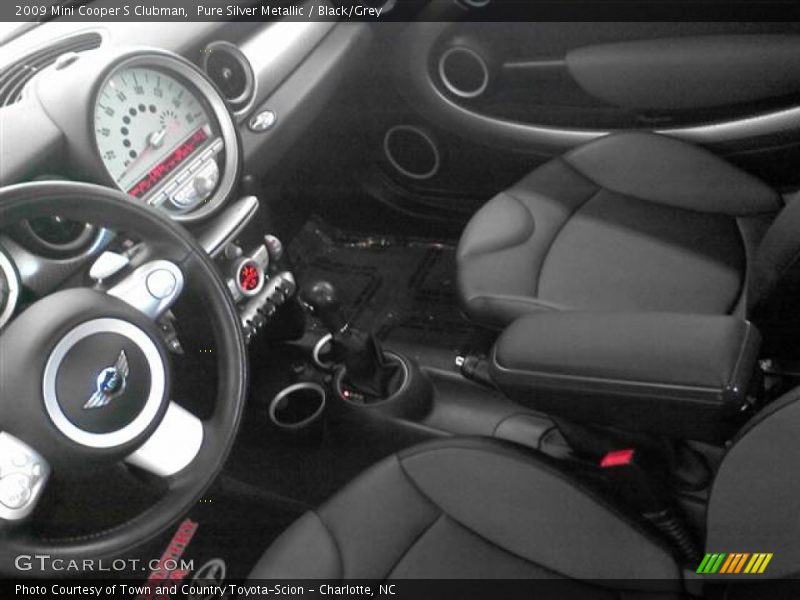 Pure Silver Metallic / Black/Grey 2009 Mini Cooper S Clubman