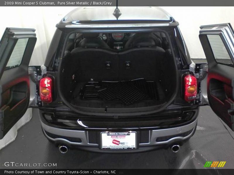 Pure Silver Metallic / Black/Grey 2009 Mini Cooper S Clubman