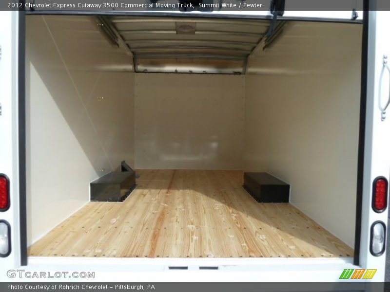 Summit White / Pewter 2012 Chevrolet Express Cutaway 3500 Commercial Moving Truck