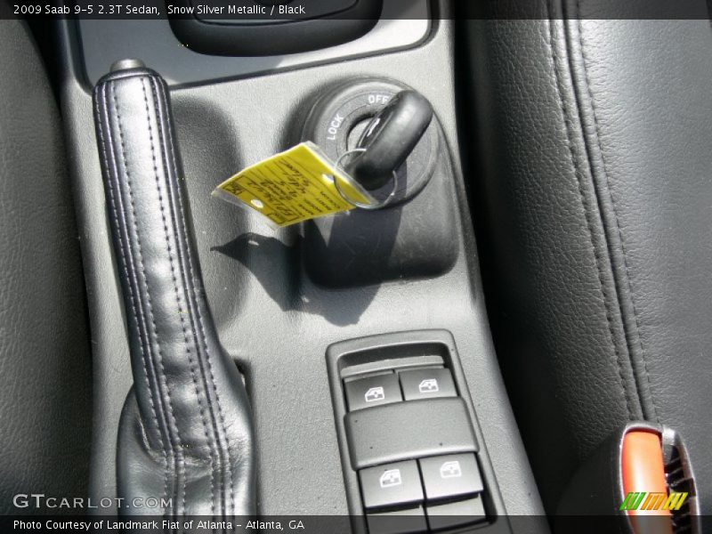 Snow Silver Metallic / Black 2009 Saab 9-5 2.3T Sedan