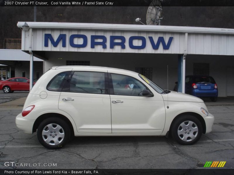 Cool Vanilla White / Pastel Slate Gray 2007 Chrysler PT Cruiser