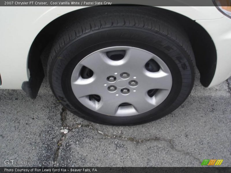 Cool Vanilla White / Pastel Slate Gray 2007 Chrysler PT Cruiser