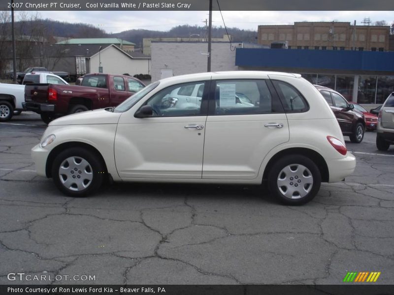 Cool Vanilla White / Pastel Slate Gray 2007 Chrysler PT Cruiser