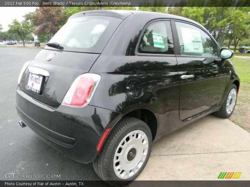 Nero (Black) / Tessuto Grigio/Avorio (Grey/Ivory) 2012 Fiat 500 Pop