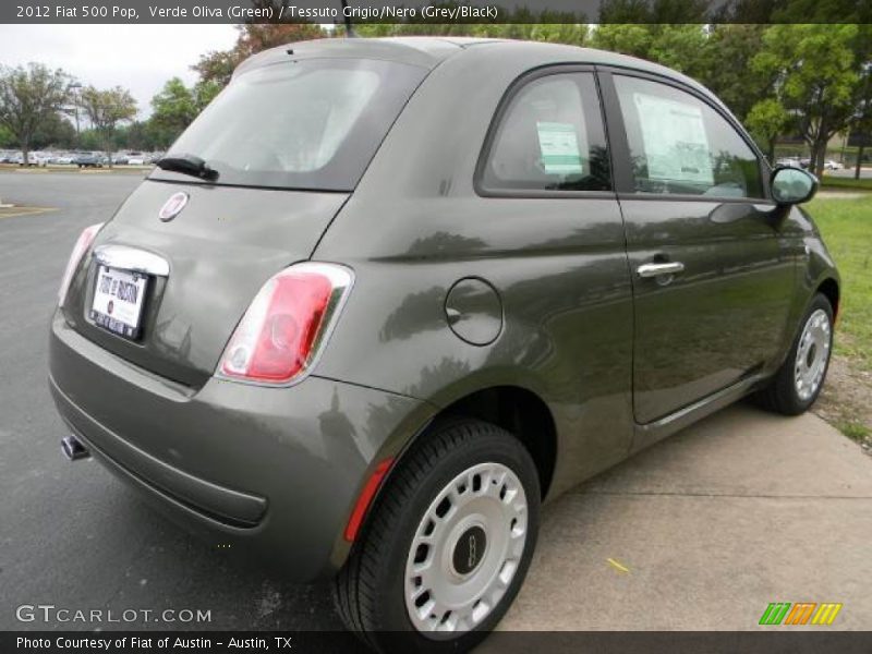 Verde Oliva (Green) / Tessuto Grigio/Nero (Grey/Black) 2012 Fiat 500 Pop