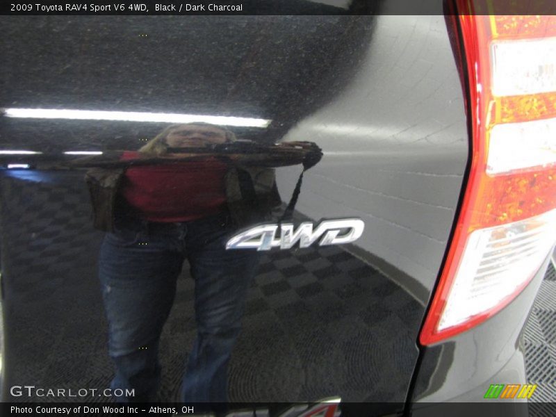 Black / Dark Charcoal 2009 Toyota RAV4 Sport V6 4WD