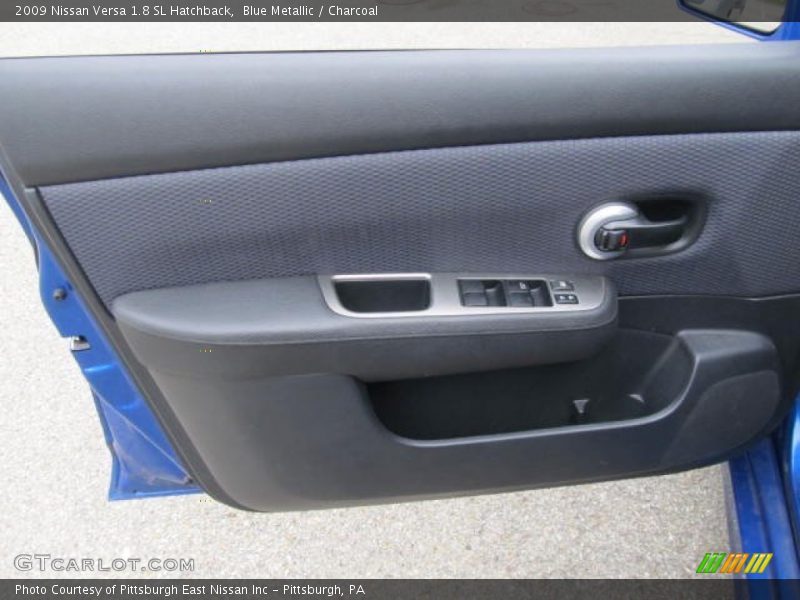 Blue Metallic / Charcoal 2009 Nissan Versa 1.8 SL Hatchback