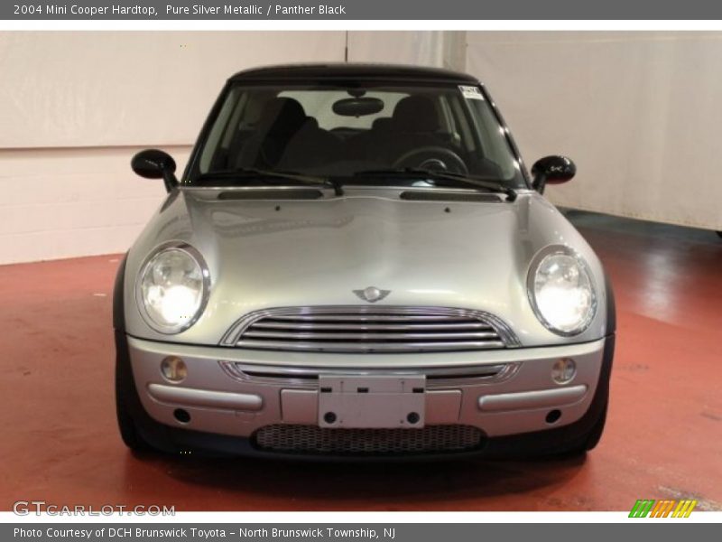 Pure Silver Metallic / Panther Black 2004 Mini Cooper Hardtop