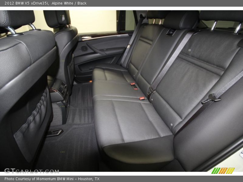 Alpine White / Black 2012 BMW X5 xDrive35i