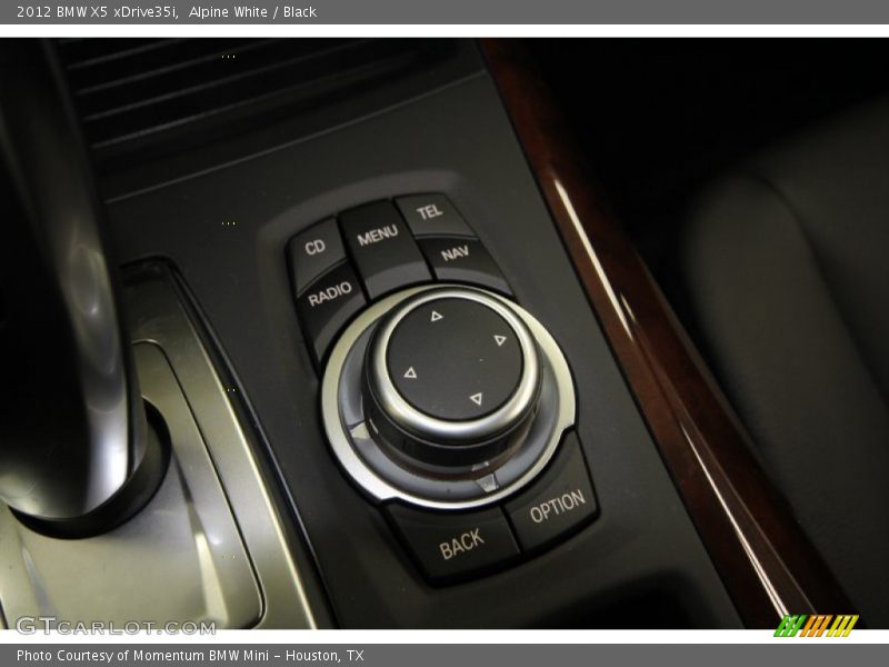 Alpine White / Black 2012 BMW X5 xDrive35i