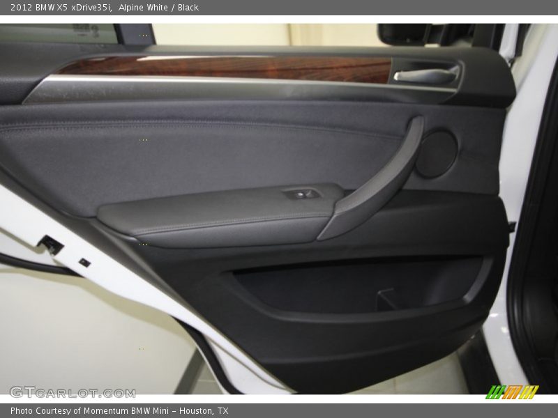 Alpine White / Black 2012 BMW X5 xDrive35i