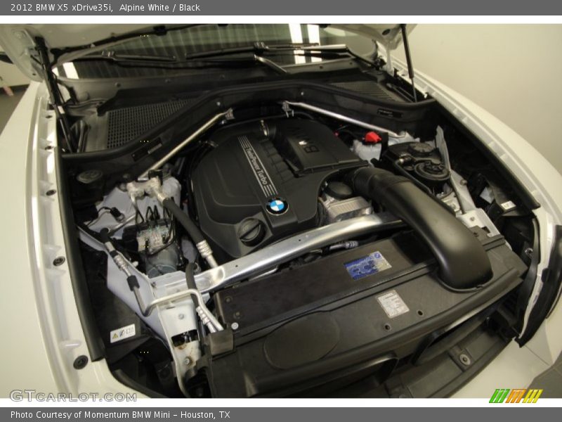 Alpine White / Black 2012 BMW X5 xDrive35i