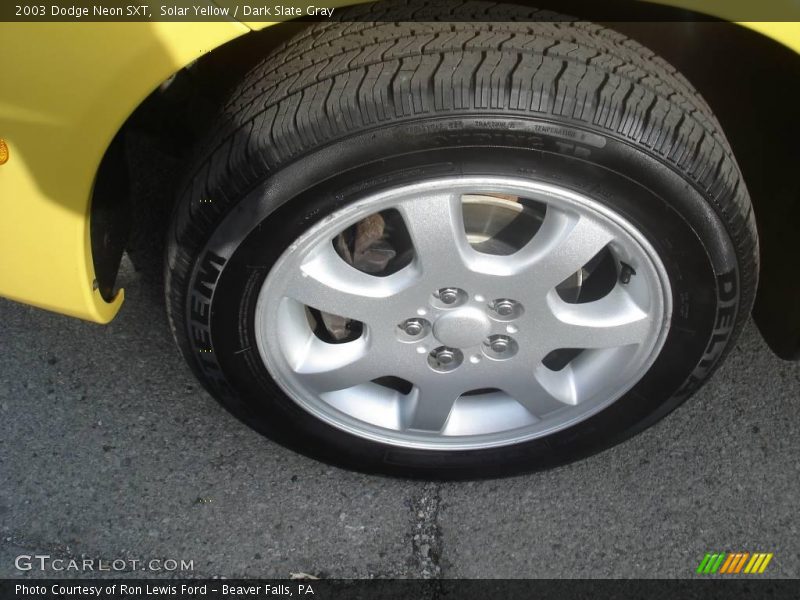 Solar Yellow / Dark Slate Gray 2003 Dodge Neon SXT