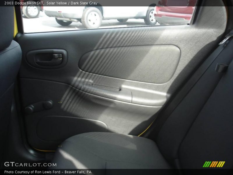 Solar Yellow / Dark Slate Gray 2003 Dodge Neon SXT