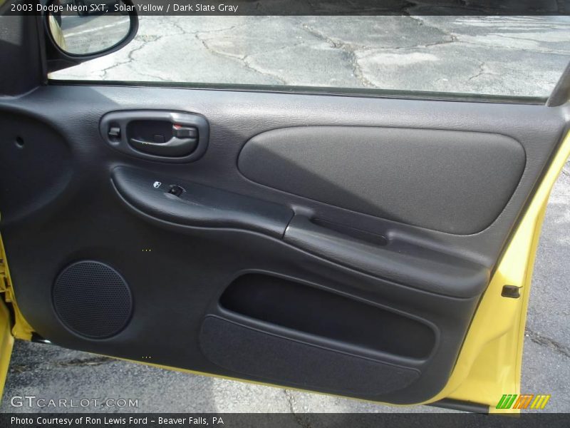 Solar Yellow / Dark Slate Gray 2003 Dodge Neon SXT