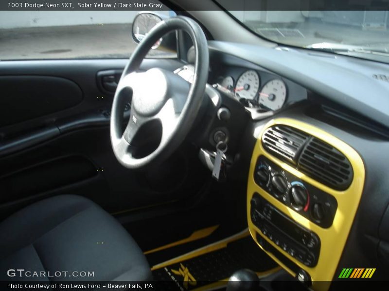 Solar Yellow / Dark Slate Gray 2003 Dodge Neon SXT