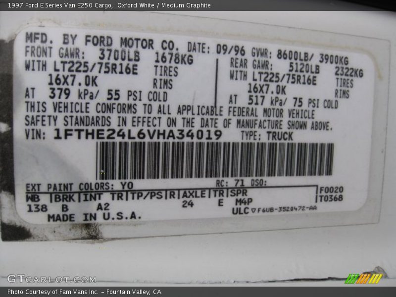 Oxford White / Medium Graphite 1997 Ford E Series Van E250 Cargo