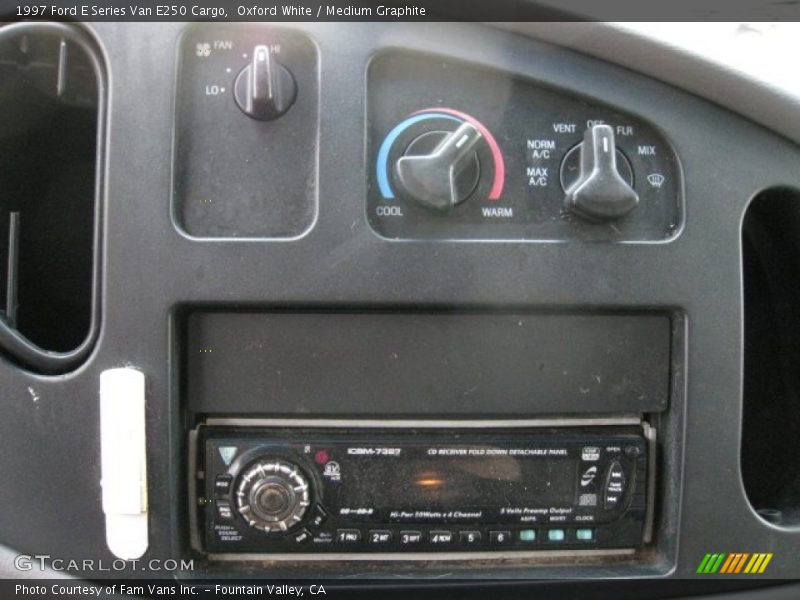 Oxford White / Medium Graphite 1997 Ford E Series Van E250 Cargo