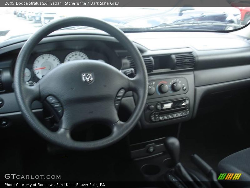Stone White / Dark Slate Gray 2005 Dodge Stratus SXT Sedan