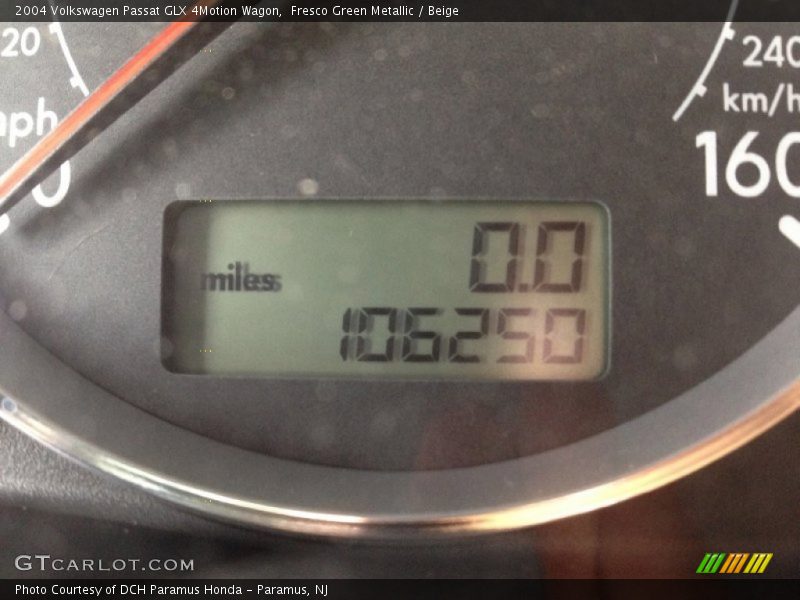 Fresco Green Metallic / Beige 2004 Volkswagen Passat GLX 4Motion Wagon