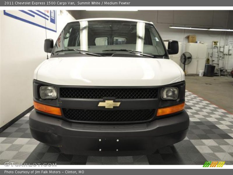 Summit White / Medium Pewter 2011 Chevrolet Express 1500 Cargo Van