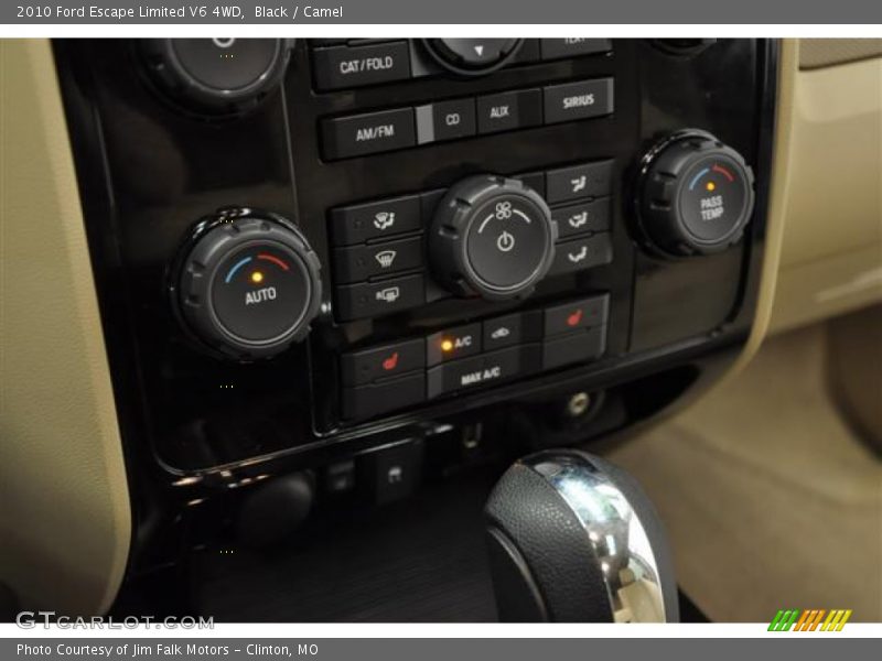 Black / Camel 2010 Ford Escape Limited V6 4WD