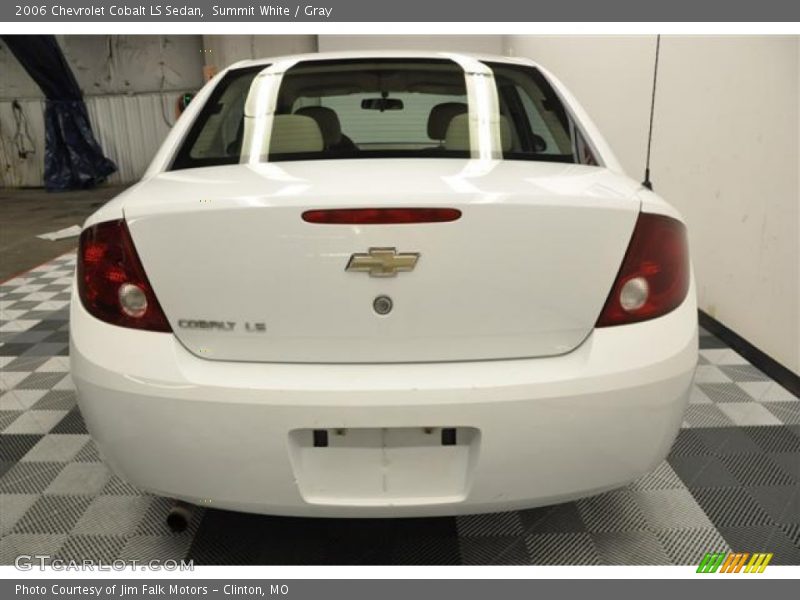 Summit White / Gray 2006 Chevrolet Cobalt LS Sedan