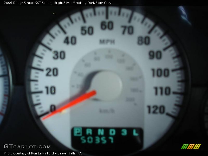 Bright Silver Metallic / Dark Slate Grey 2006 Dodge Stratus SXT Sedan