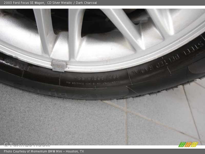 CD Silver Metallic / Dark Charcoal 2003 Ford Focus SE Wagon