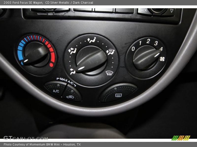 Controls of 2003 Focus SE Wagon