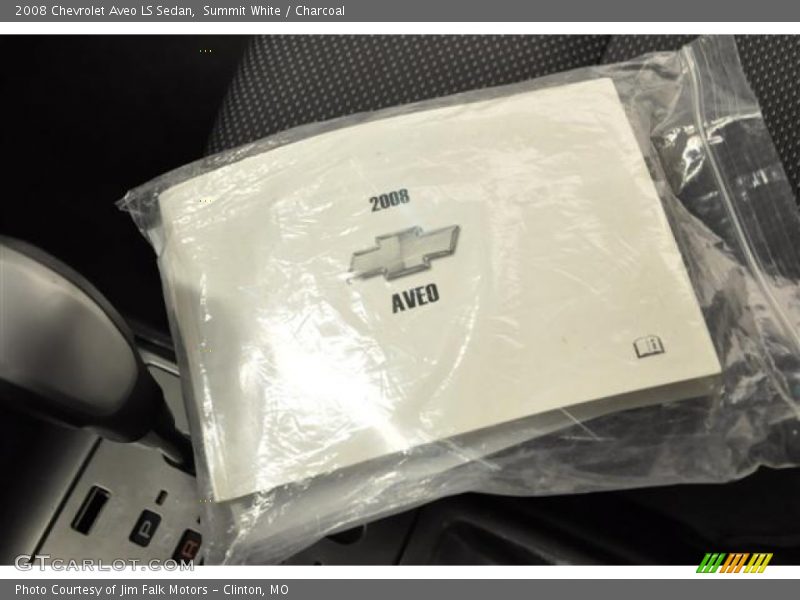 Summit White / Charcoal 2008 Chevrolet Aveo LS Sedan