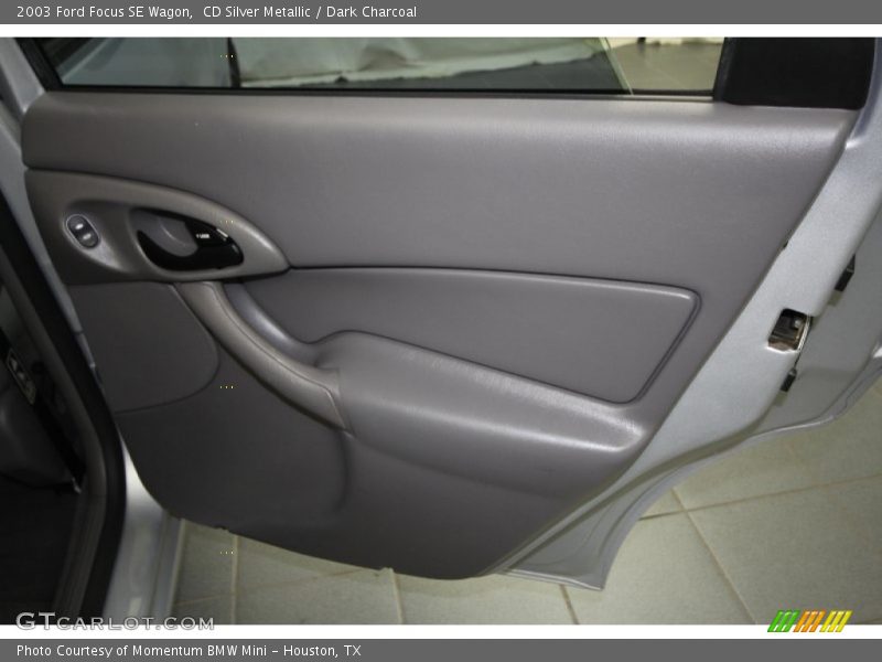 CD Silver Metallic / Dark Charcoal 2003 Ford Focus SE Wagon